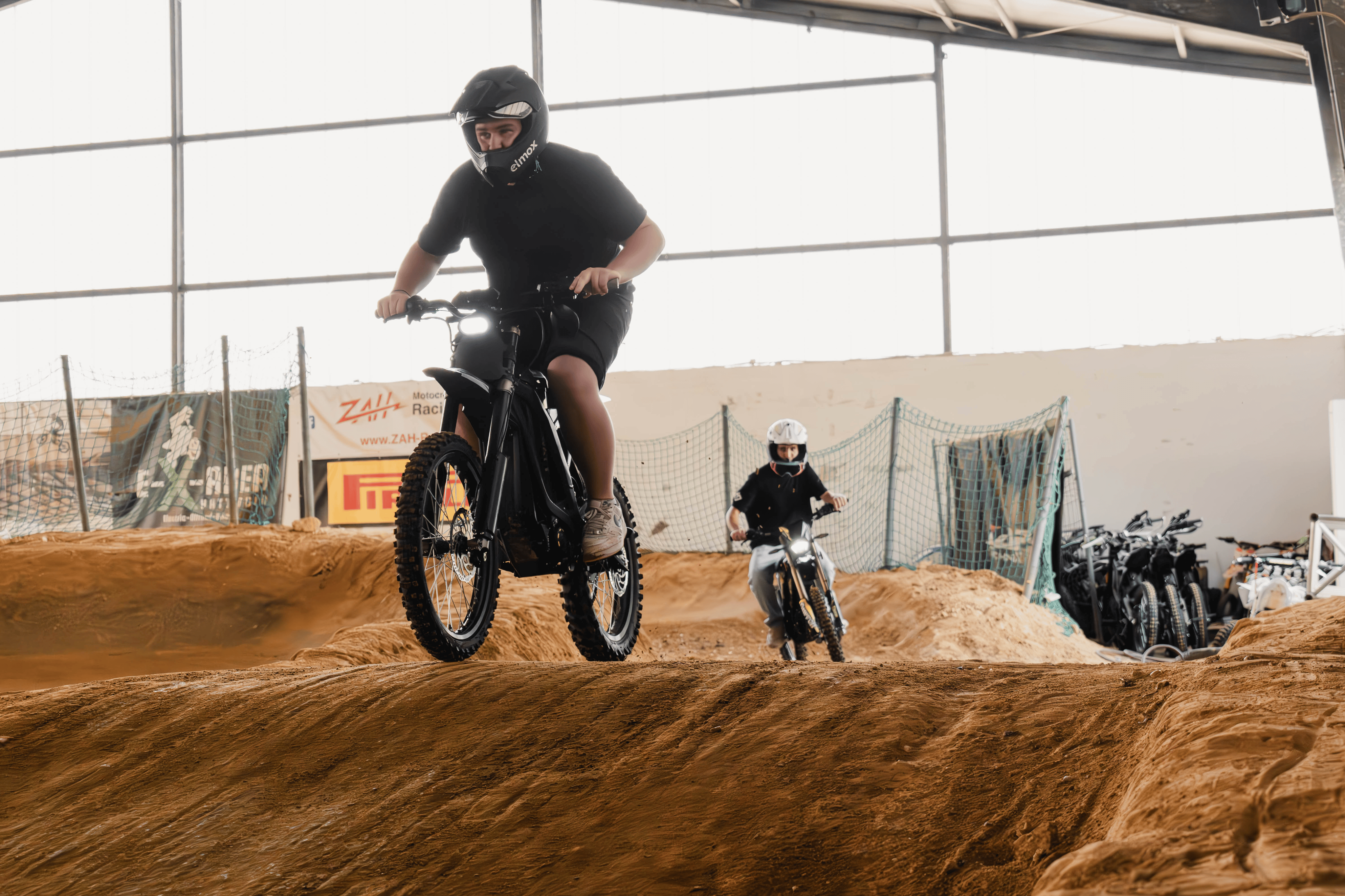 Dein E-Moto verdient ein besseres Winterquartier.